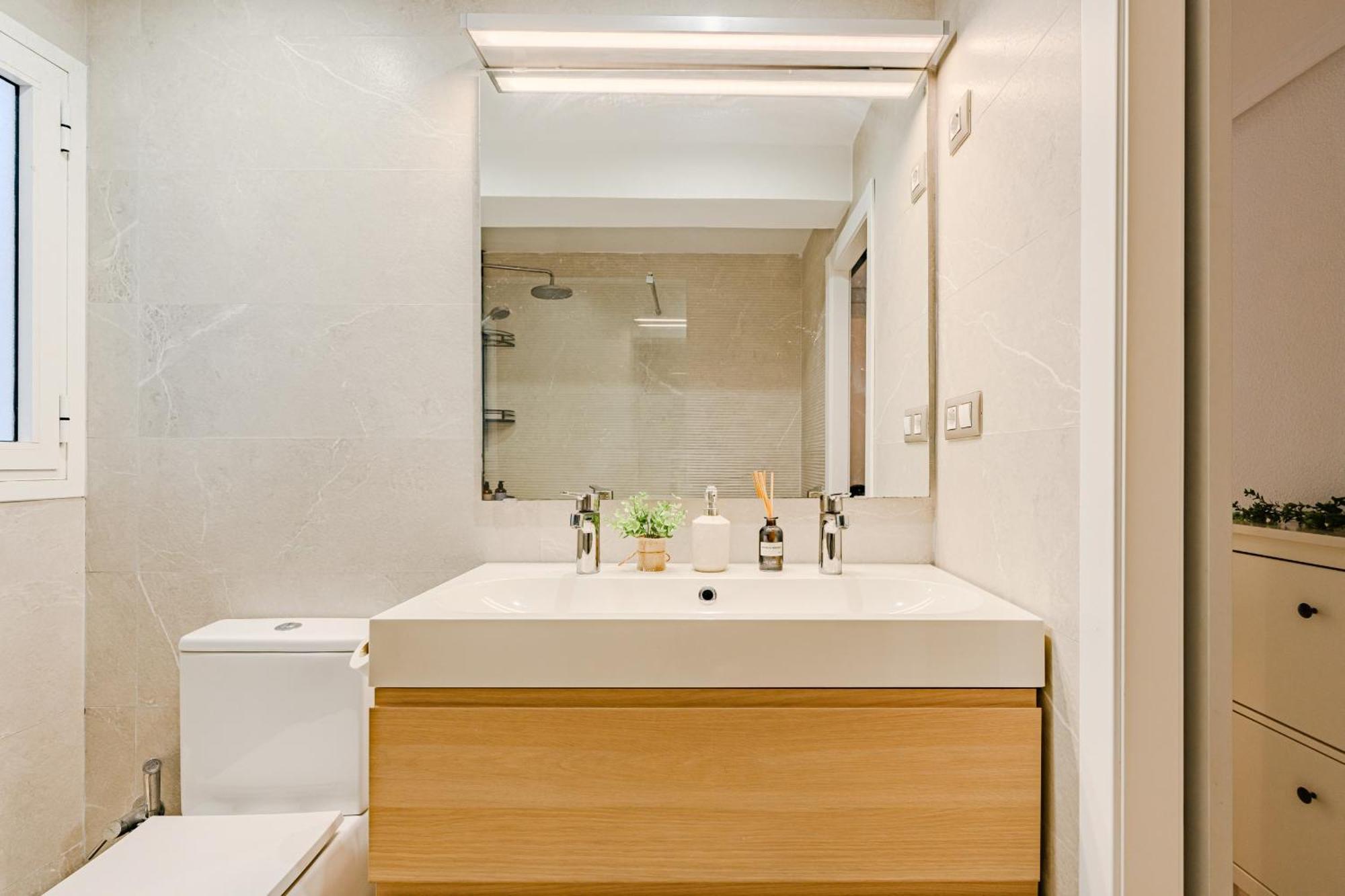 Cabanal House - 10 Min To Ocean , Fastwifi , Smarttv, Ac Apartment *