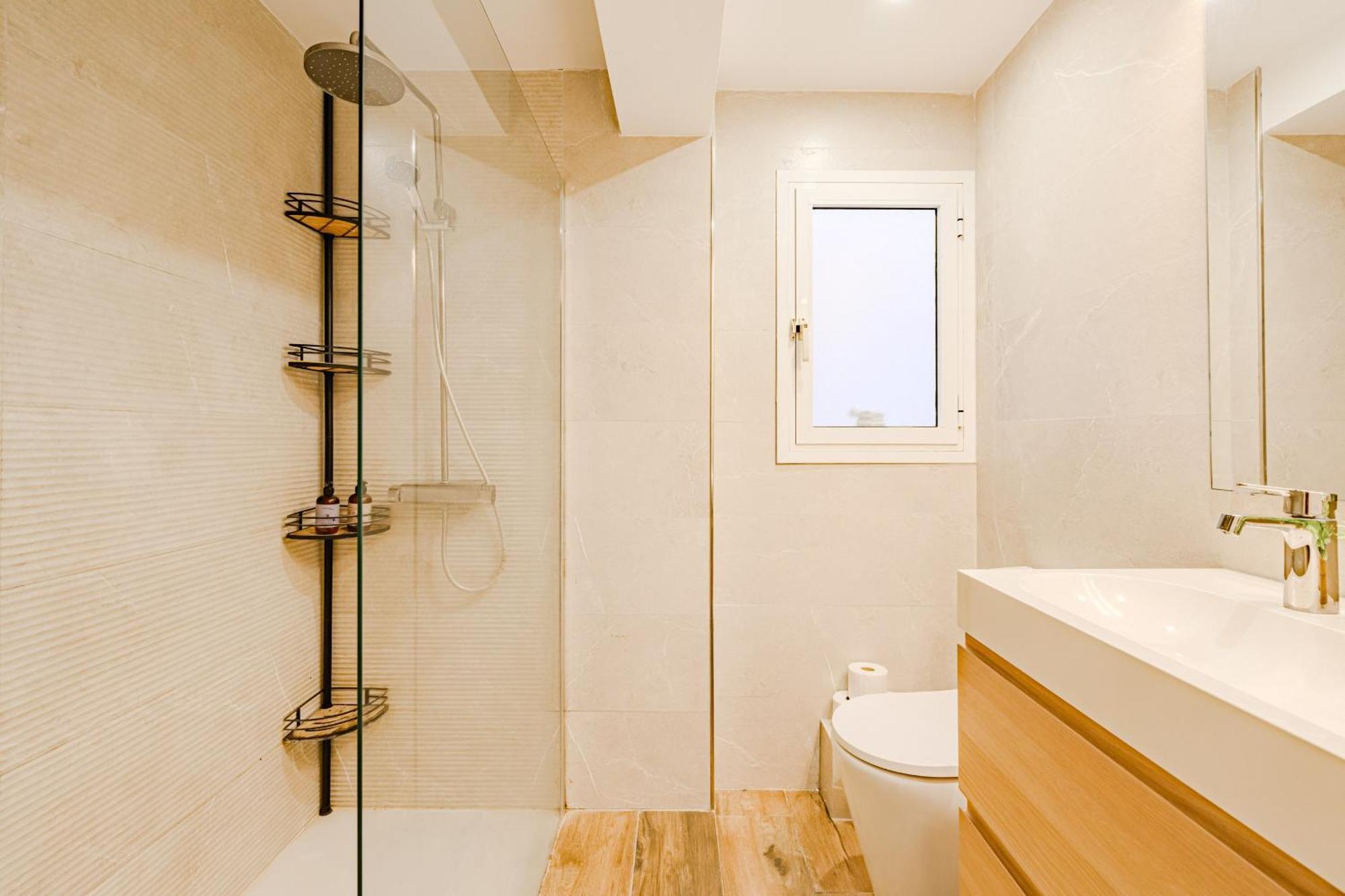 Cabanal House - 10 Min To Ocean , Fastwifi , Smarttv, Ac Apartment Valencia